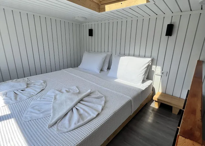 אכסניה Grenadine דליאן