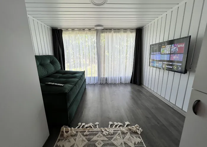 אכסניה Grenadine דליאן