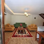 Деревянный коттедж Grenadine *