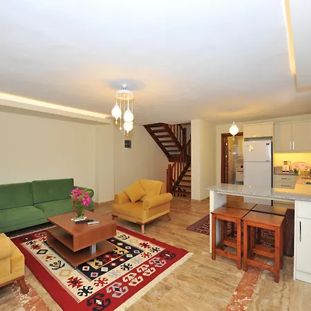 Grenadine ロッジ ダルヤン